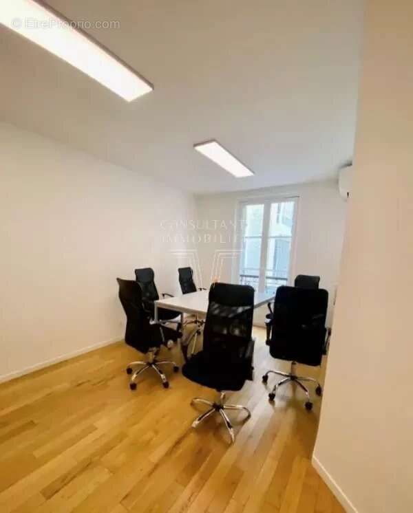 Bureaux  Malesherbes Jouffroy - photo 5