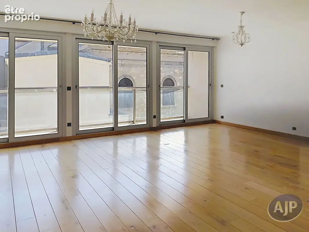 Appartement Paris 3 pièce(s) 89.1 m2 - photo 2
