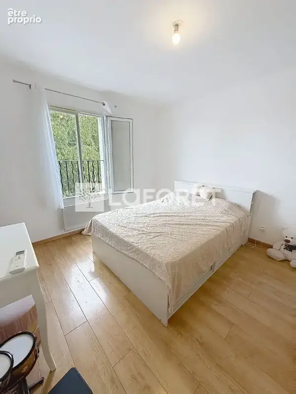 Maison 4 pièces 95 m² à vendre à Garons (30128) - photo 6