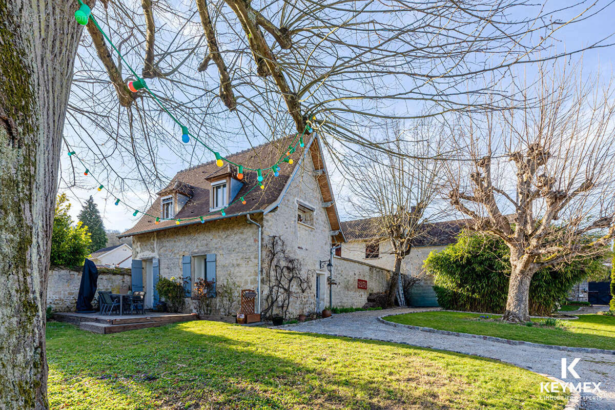 Maison à RONQUEROLLES
