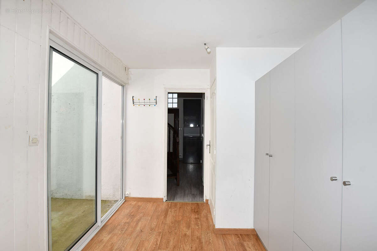 Appartement à BOIS-D'ARCY