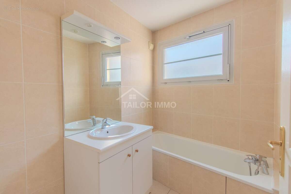 Appartement à LYON-3E