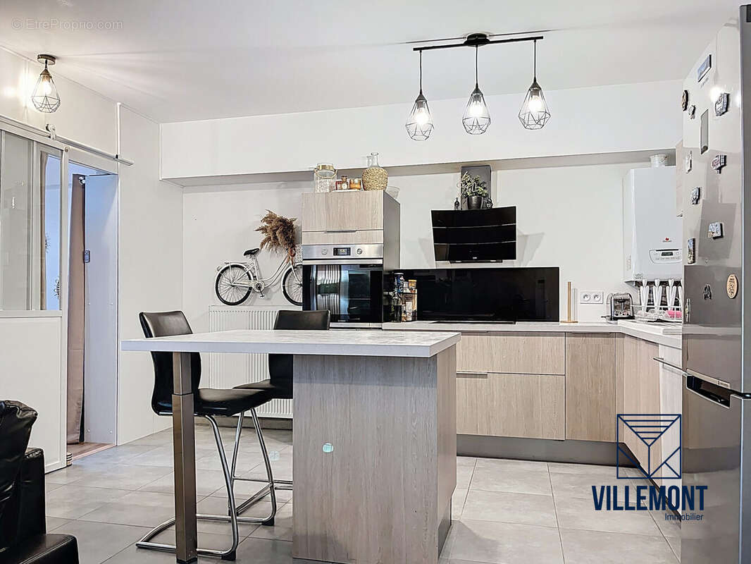 Cuisine  - Appartement à MAUGUIO