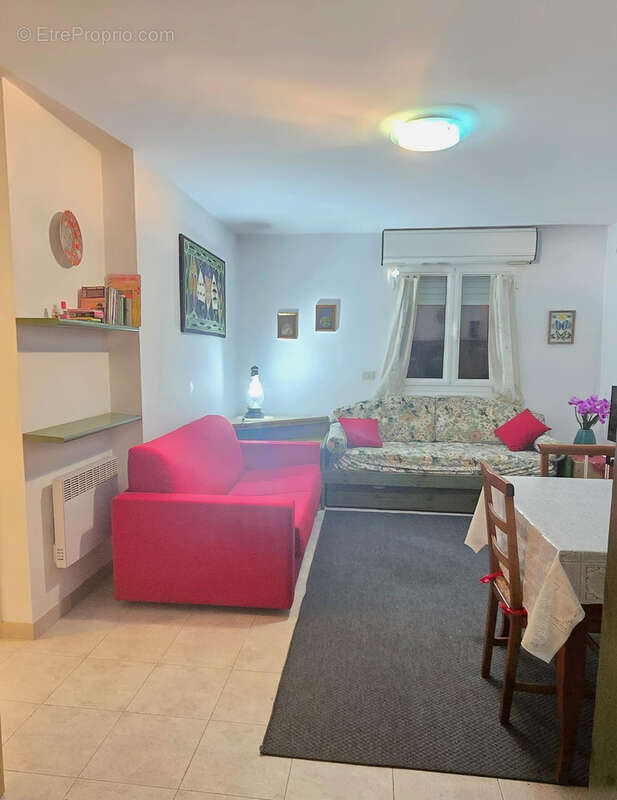 Appartement à ROQUEBRUNE-CAP-MARTIN