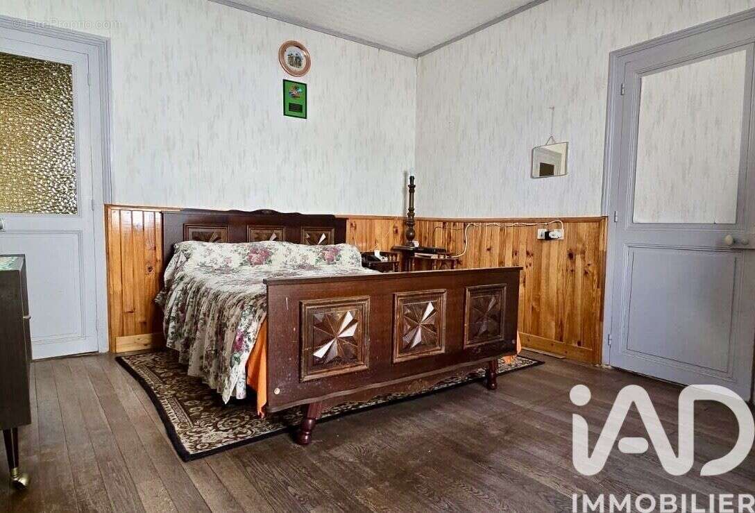 Photo 8 - Maison à SAINT-AMAND-MONTROND