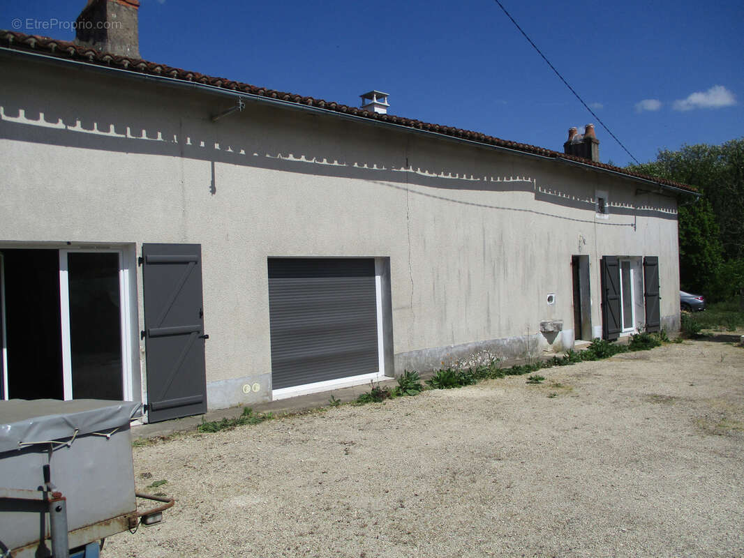 Maison à ROMAGNE