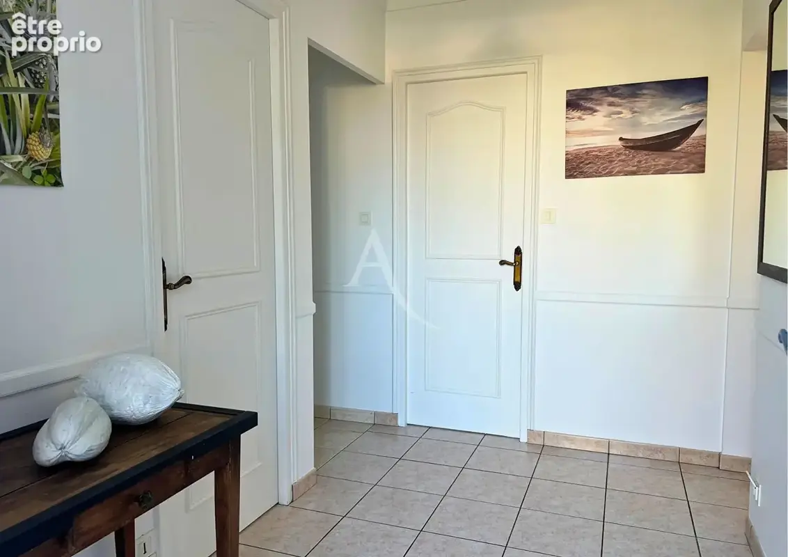 Maison avec vue imprenable sur le marais. - photo 8