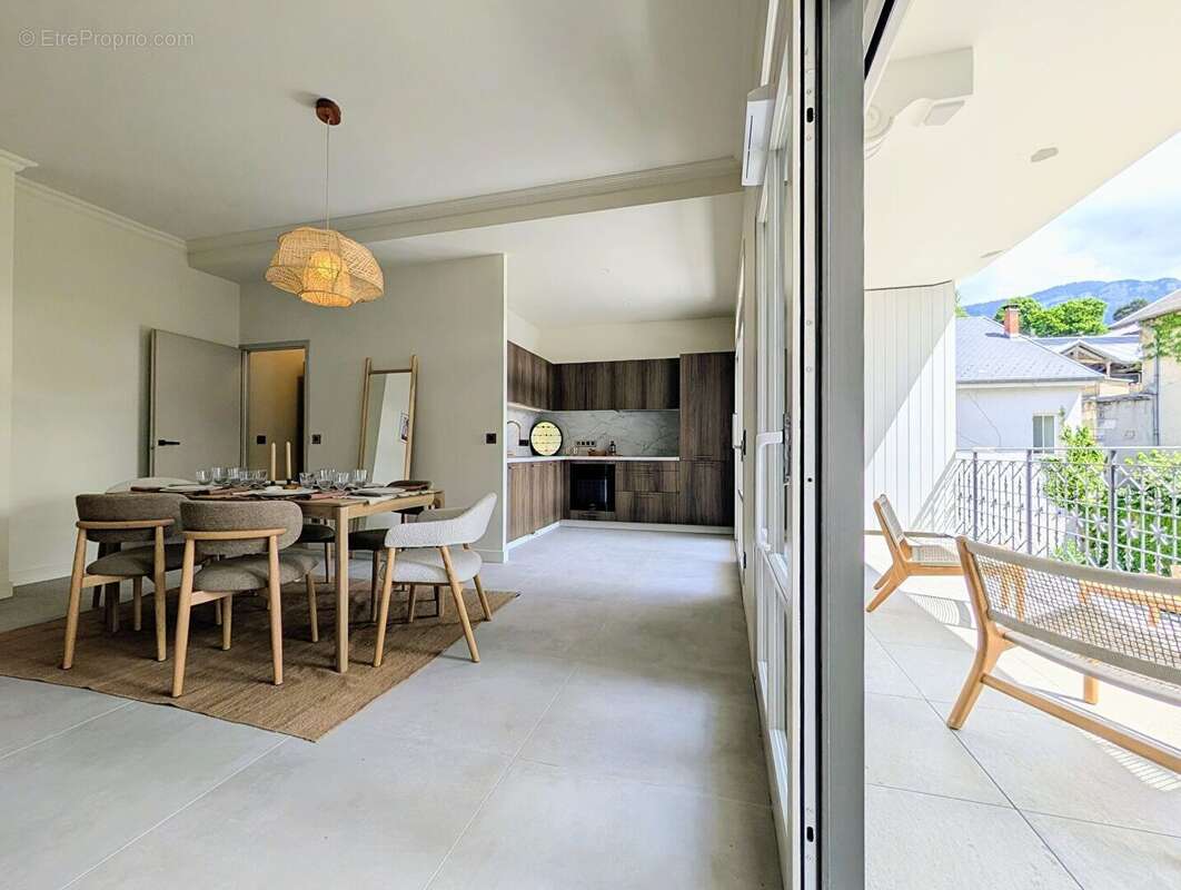 Appartement à AIX-LES-BAINS