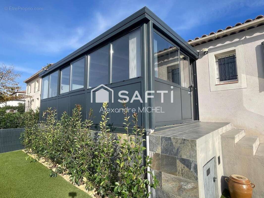 Photo 4 - Maison à LE CASTELLET