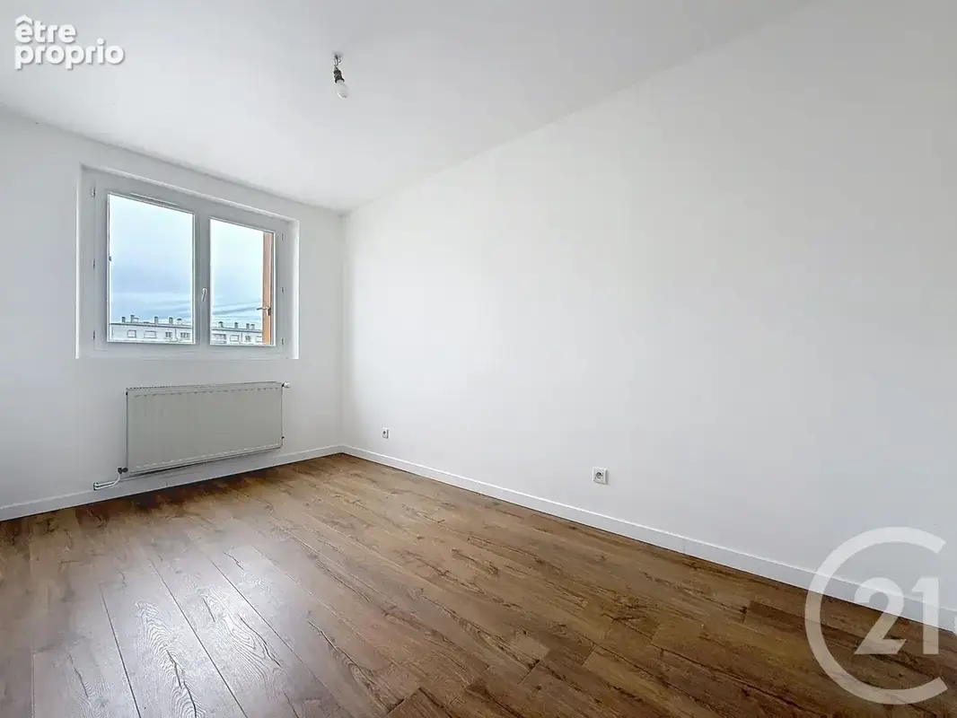 Appartement 3 pièces 64 m² à vendre à Saint-Andre-Les-Vergers (10120) - photo 4