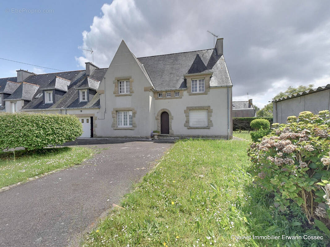 Maison à GUILVINEC