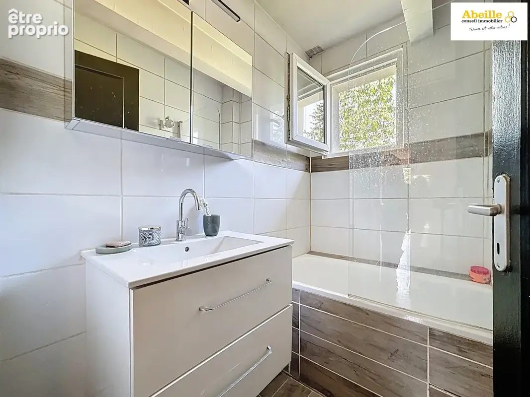 Maison traditionnelle sur sous-sol total, environnent calme, terrain de 966m2. - photo 8