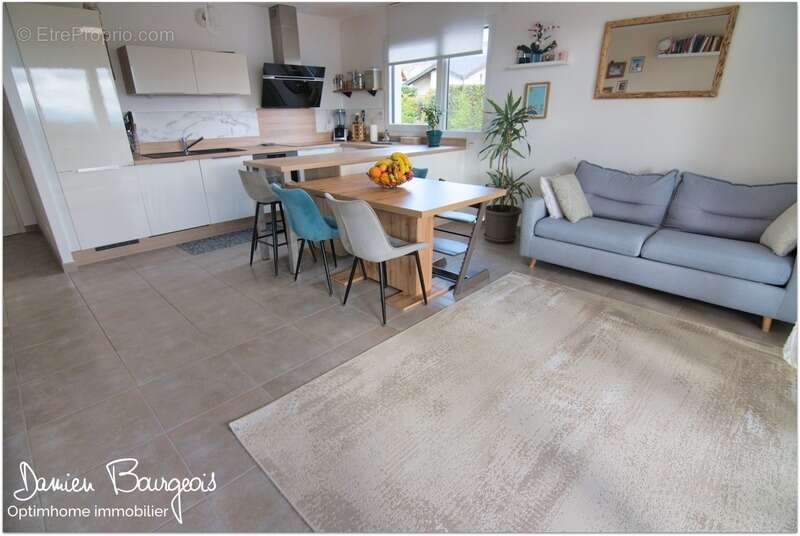 Appartement à CROZET