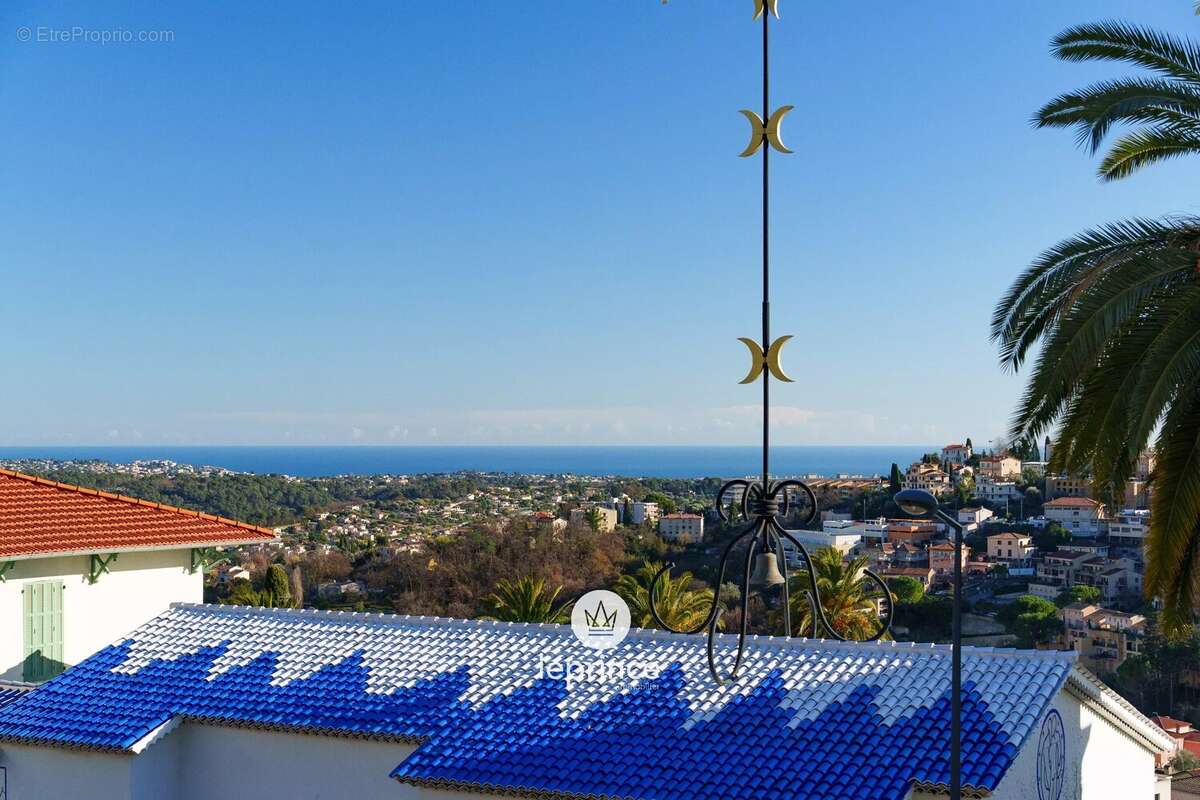 Appartement à VENCE