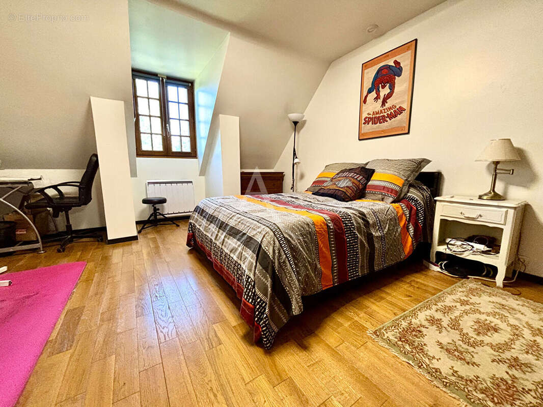 Maison à DAMMARTIN-EN-GOELE