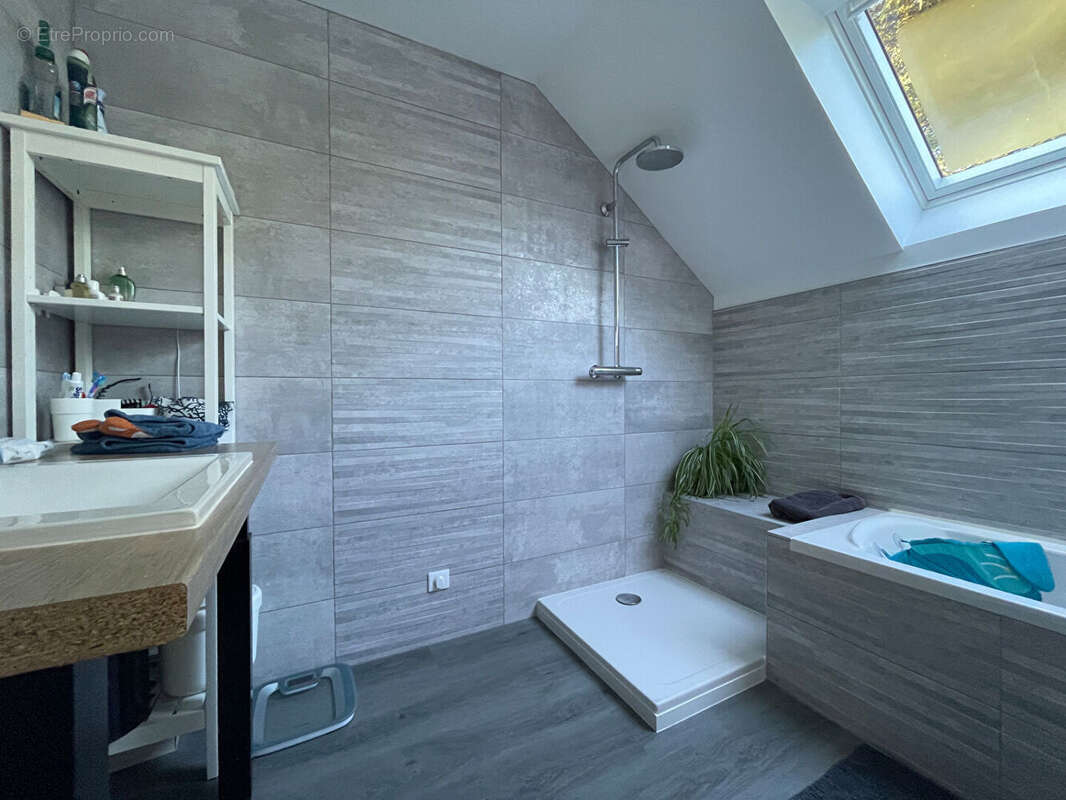 Maison à ALLAINES-MERVILLIERS