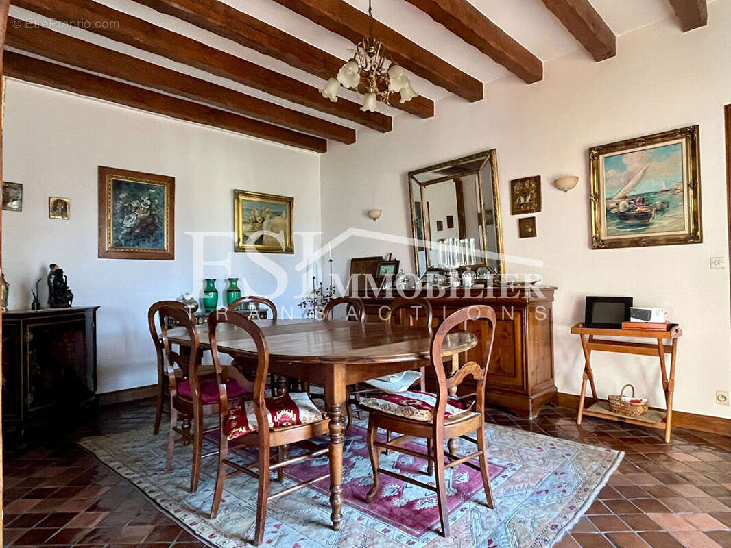 Maison à SAINT-LEU-LA-FORET