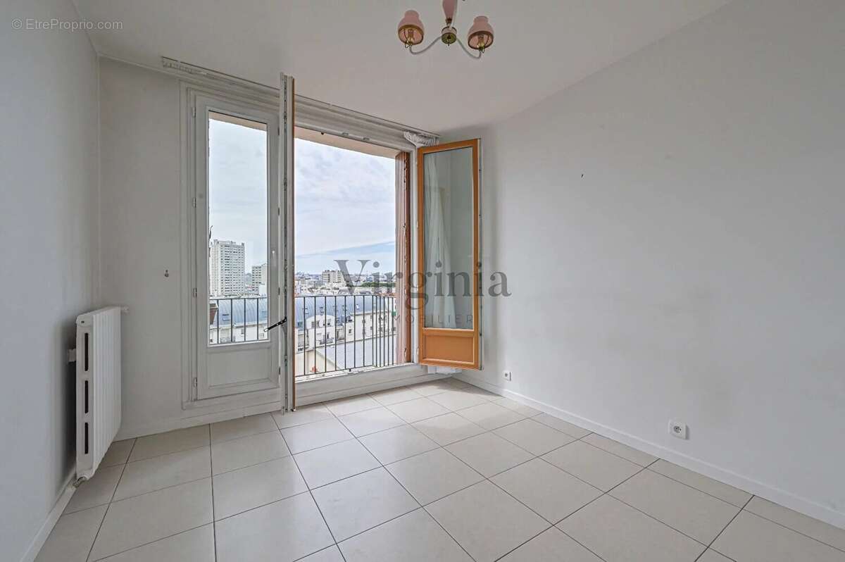 Appartement à CHARENTON-LE-PONT