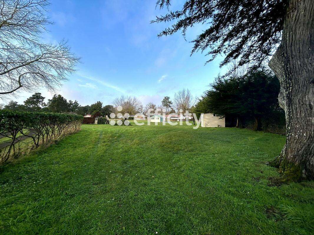 Terrain à SAINT-JEAN-DE-MONTS
