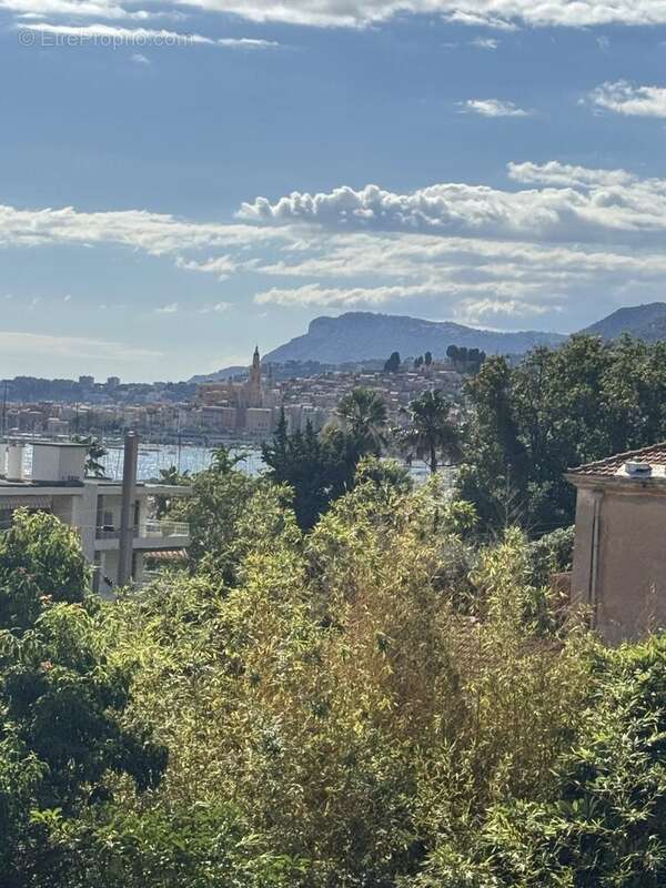 Appartement à MENTON