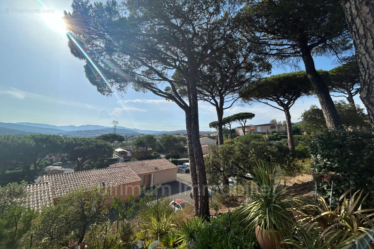 Maison 101 m² à Sainte-Maxime  - photo 2