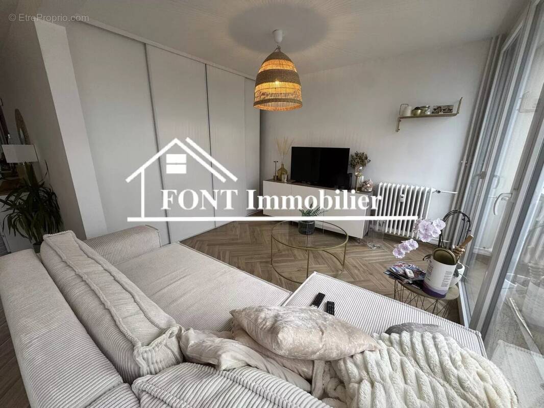 Appartement à SAINT-ETIENNE