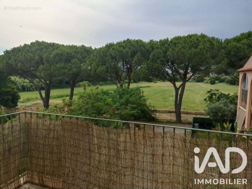 Photo 1 - Appartement à FREJUS