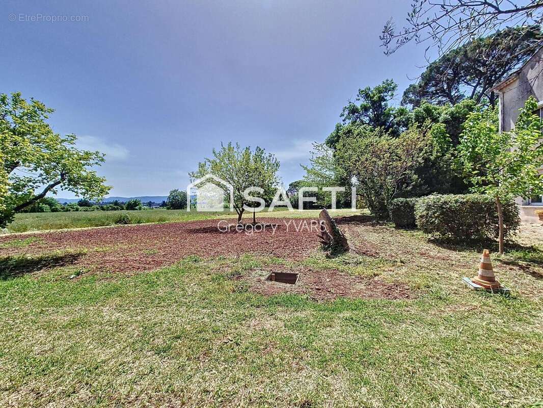 Photo 4 - Maison à LE LUC