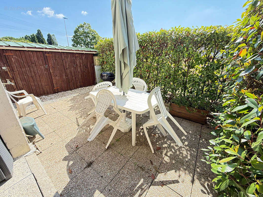 Appartement à ELANCOURT