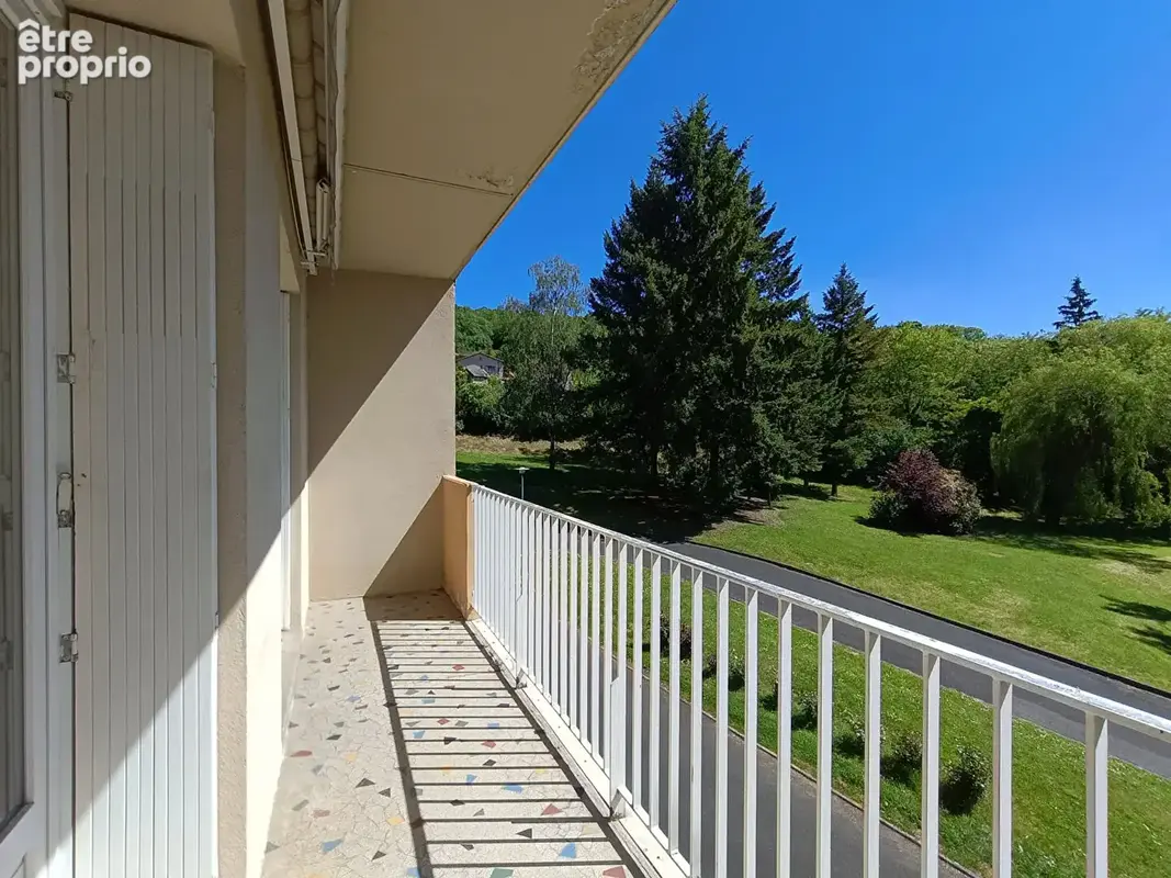 F3 de 75 m² avec garage, ascenseur et balcon - photo 1
