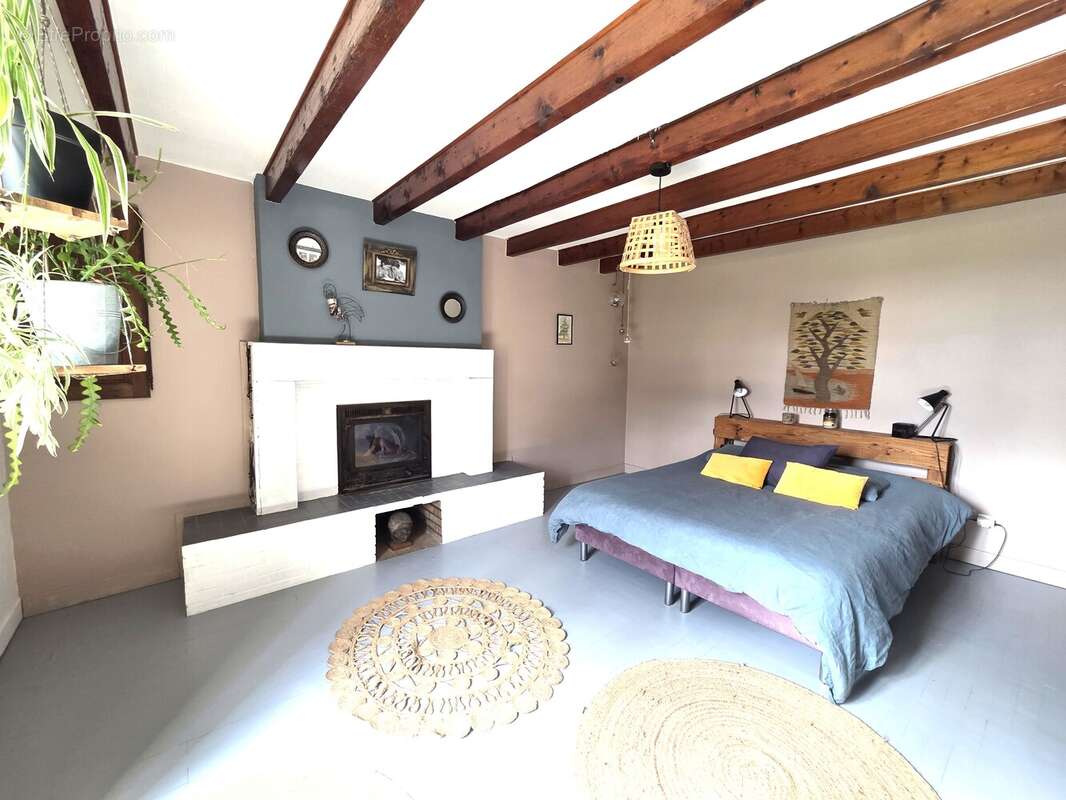 Maison 156 m² à Moulidars  - photo 34