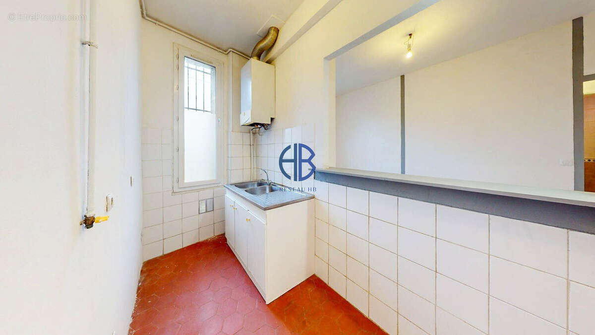 Appartement à AUBERVILLIERS