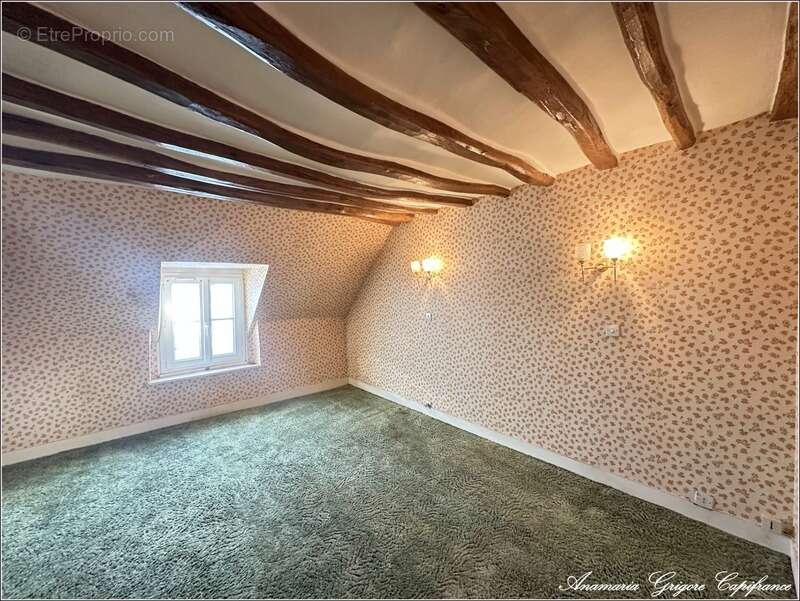 Maison à COURVILLE-SUR-EURE