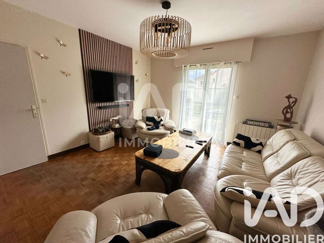 Maison 210 m² à Louviers  - photo 4
