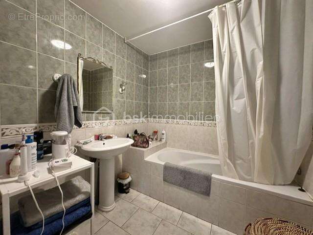 Maison de village - 138 m2 - photo 5