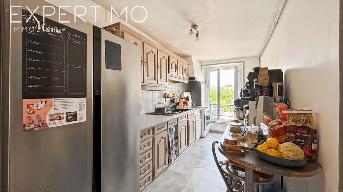 À vendre appartement 125 m2 proche centre-ville, 3 ch (possibilité 4), grand garage avec atelier - photo 4