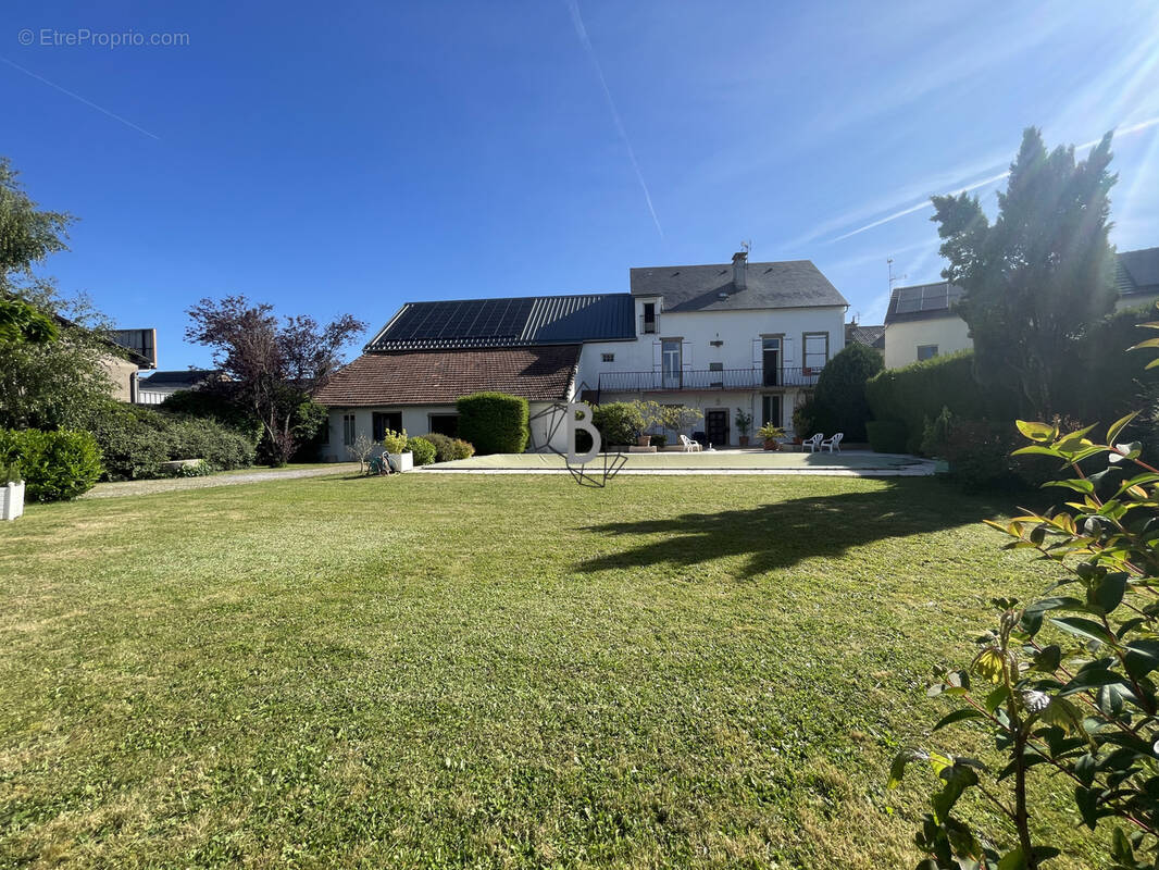 Maison à REQUISTA