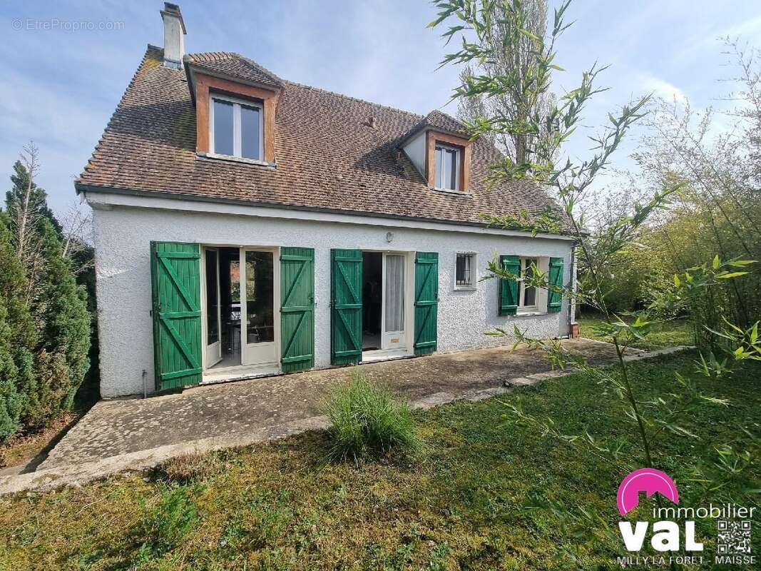 Maison à MILLY-LA-FORET