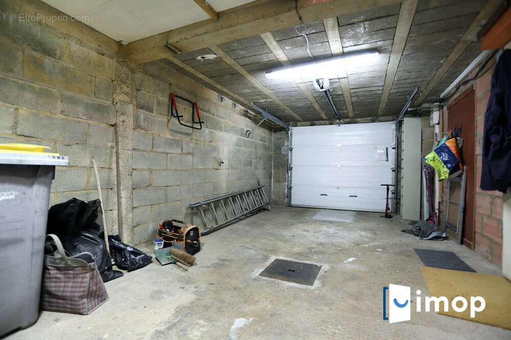 Maison rénovée avec piscine - photo 15