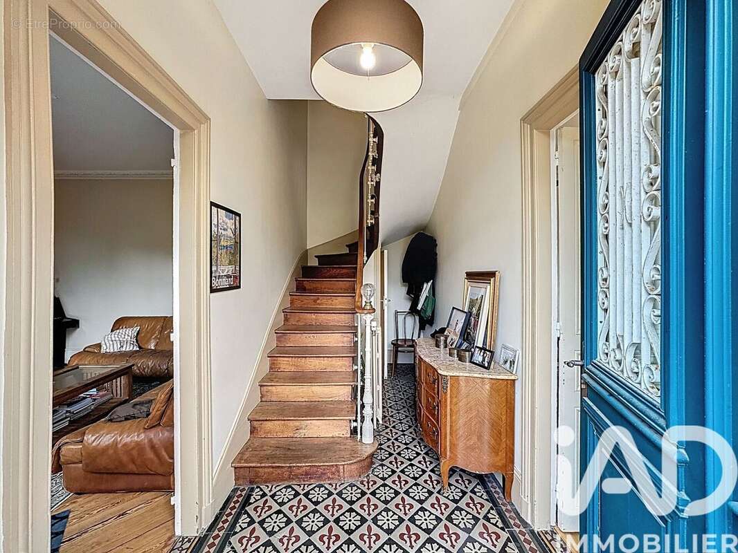 Photo 3 - Maison à MONT-SAINT-AIGNAN