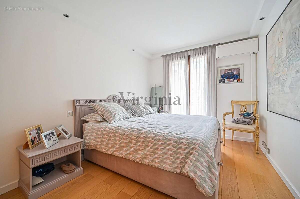 Appartement à CHARENTON-LE-PONT