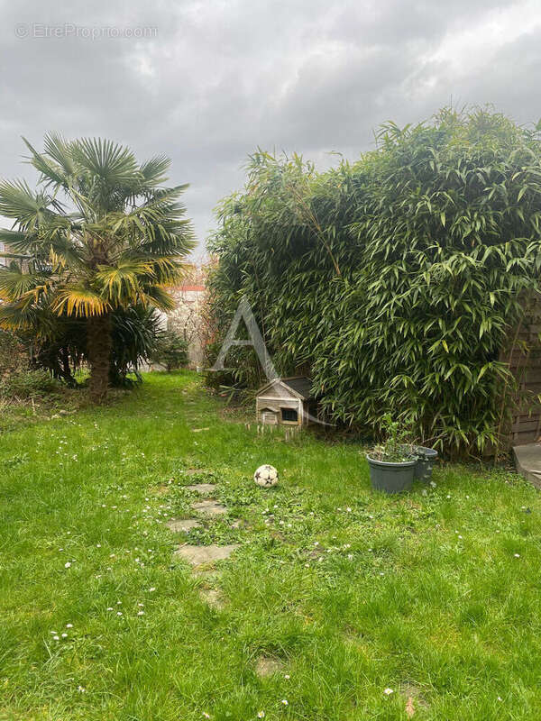 Maison à CLICHY-SOUS-BOIS