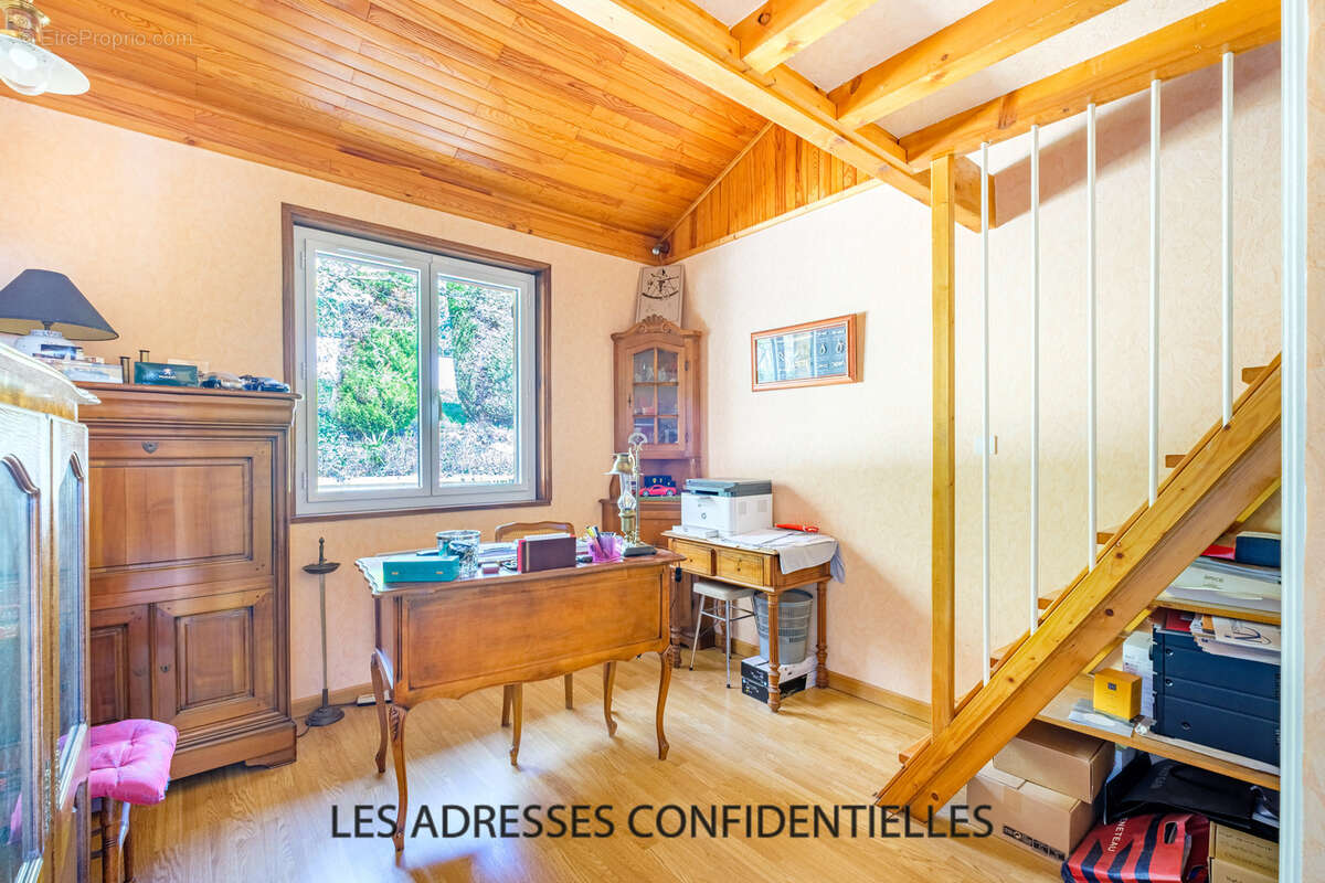 Maison à SAINT-CYR-AU-MONT-D'OR