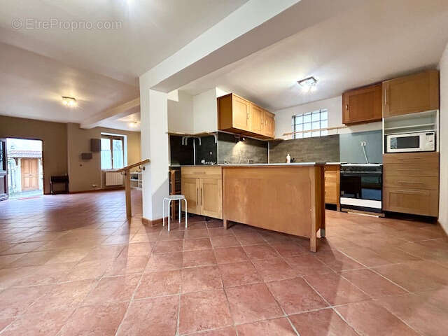 Maison à MARCOUSSIS