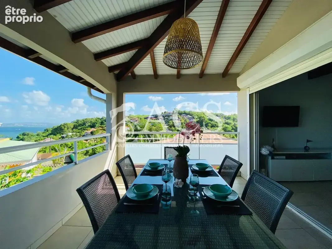 Appartement à LES TROIS-ILETS