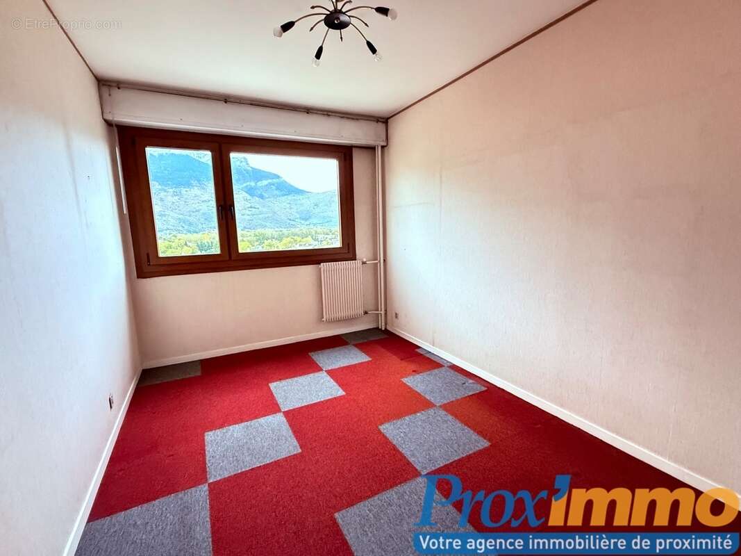 Appartement à SAINT-EGREVE