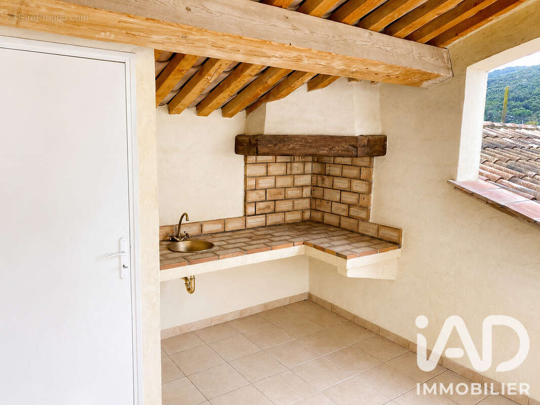 Appartement 338 m² à Sainte-Maxime  - photo 8
