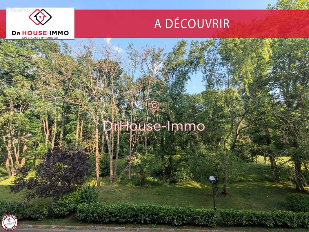 Appartement à VERNEUIL-SUR-SEINE