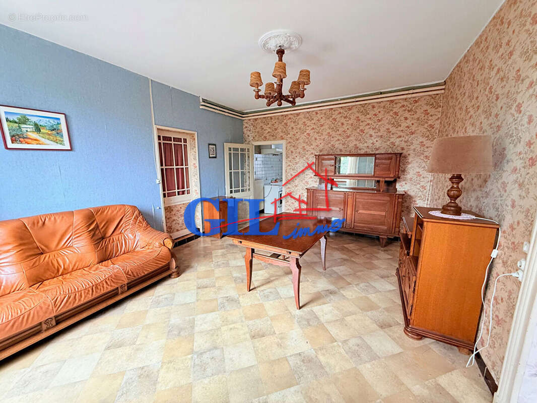 Maison à CESSON