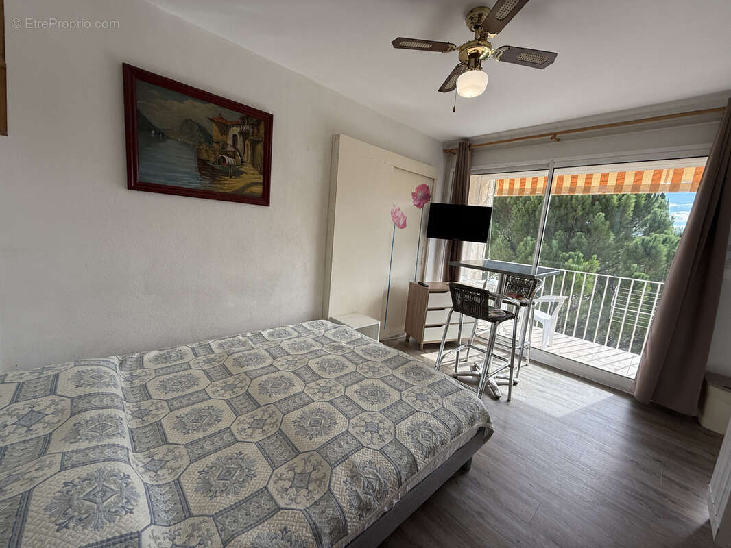 Appartement à GREOUX-LES-BAINS